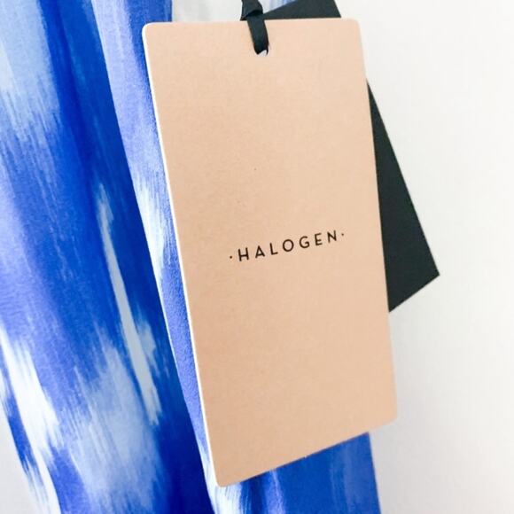 Halogen Blue + White Ruffle Sleeveless Blouse - Picture 4 of 8